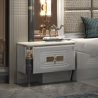 Cuadro de madera moderno de alta calidad cama de tamaño real cama de madera iluminada cabeza de cama habitación principal lujo conjunto de muebles de dormitorio completo